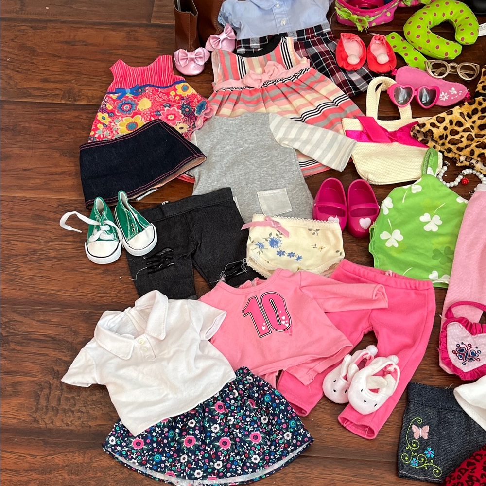 Our Generation Equestrian Doll with Fashion Accessories Set Bundle - Picture 4 of 11